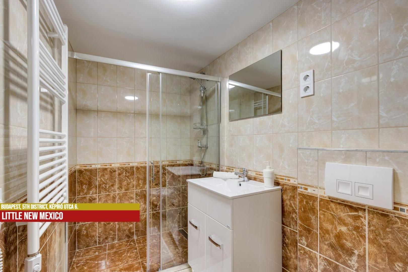 Little Americas Main Street Apartments Budapest Luaran gambar