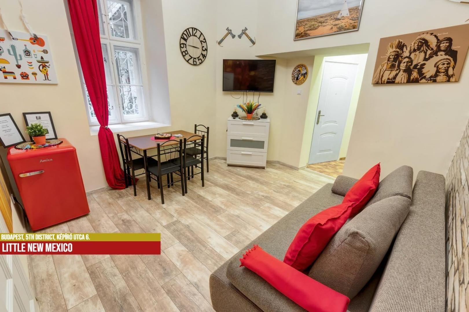 Little Americas Main Street Apartments Budapest Luaran gambar