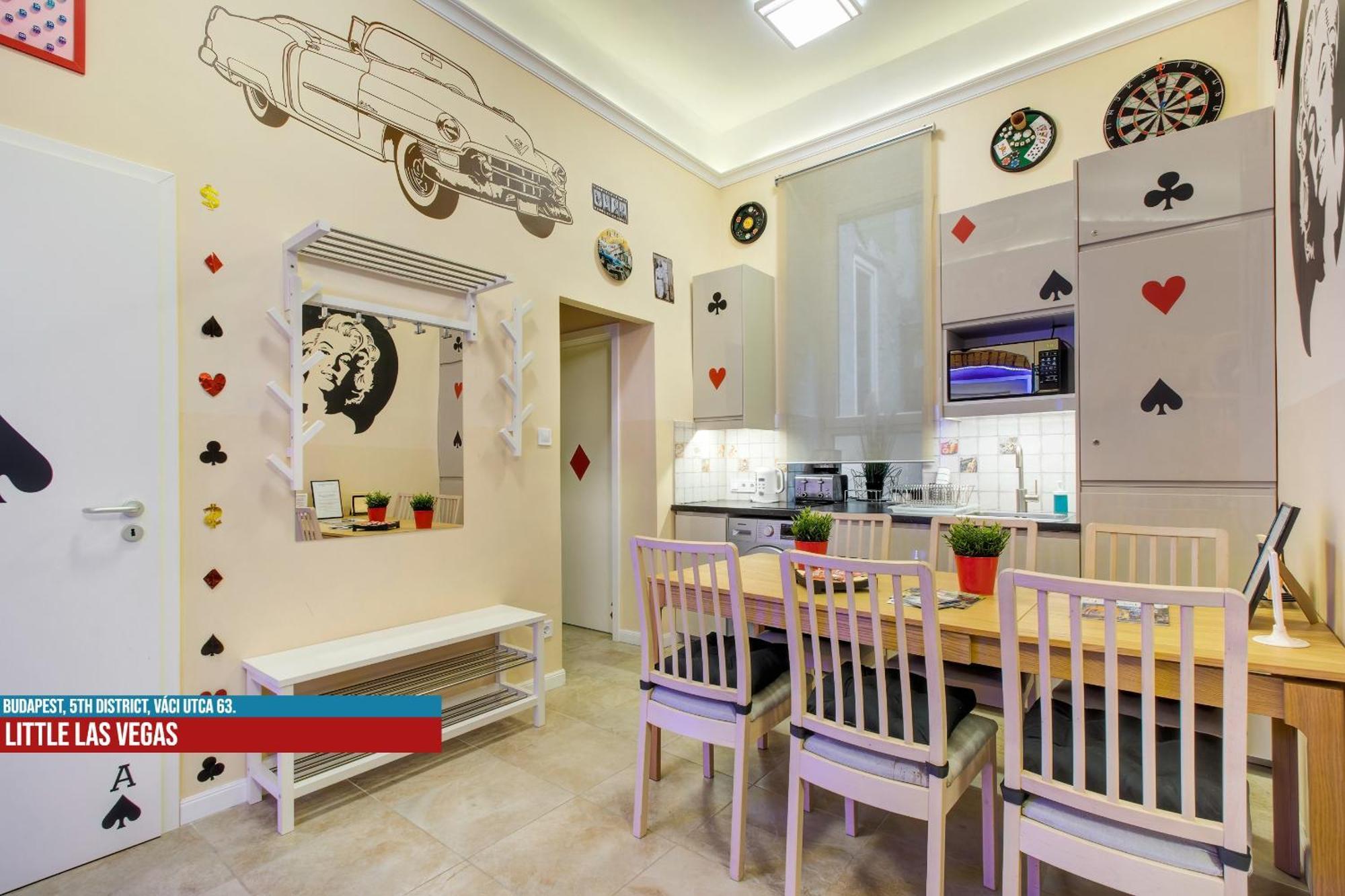 Little Americas Main Street Apartments Budapest Luaran gambar