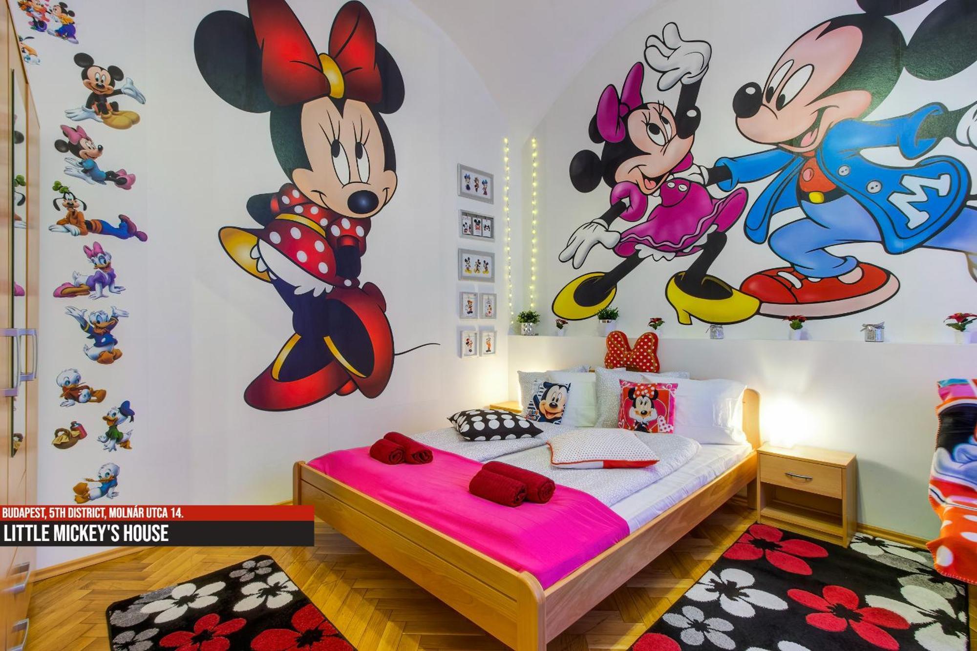 Little Americas Main Street Apartments Budapest Luaran gambar