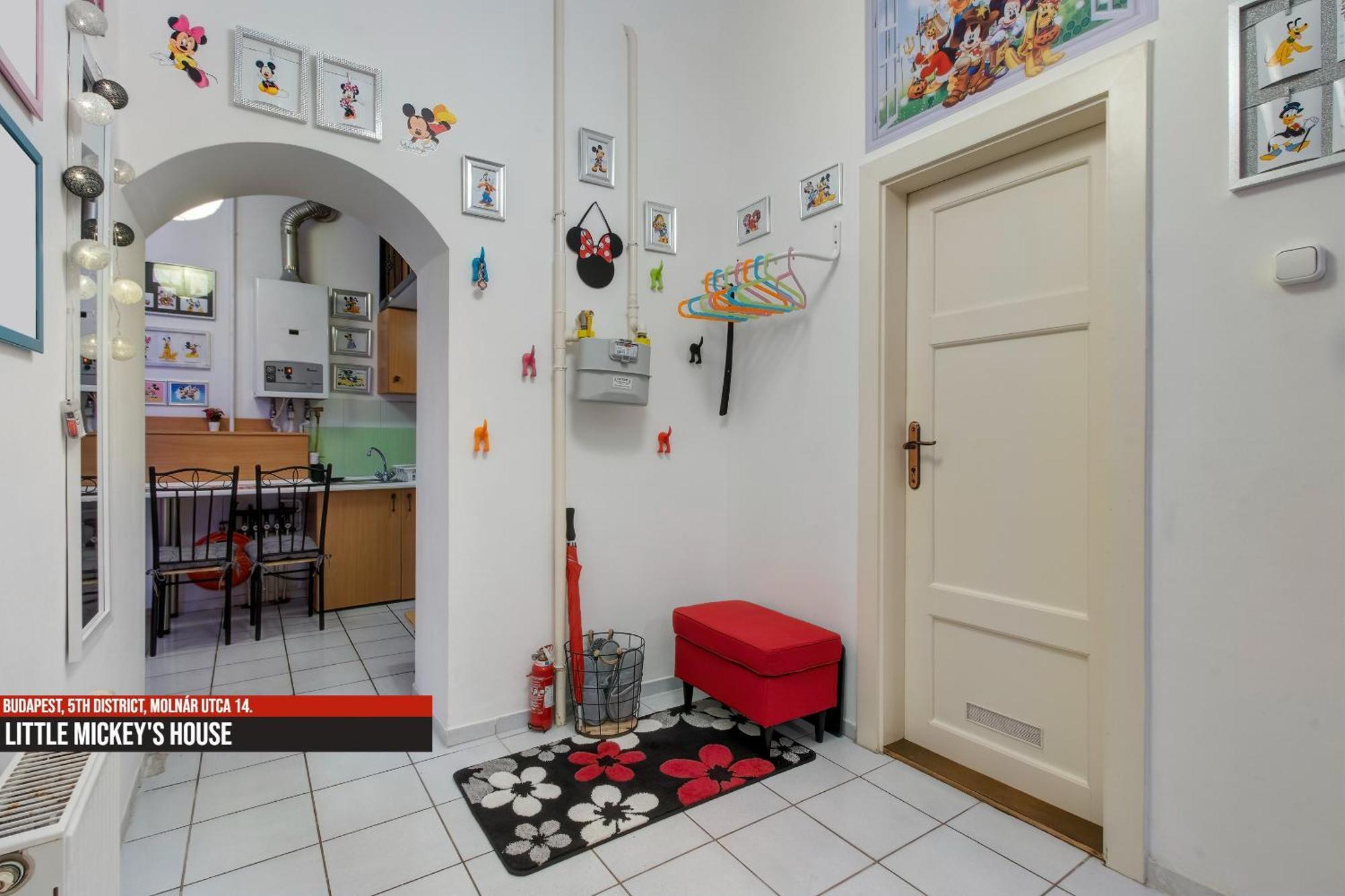 Little Americas Main Street Apartments Budapest Luaran gambar